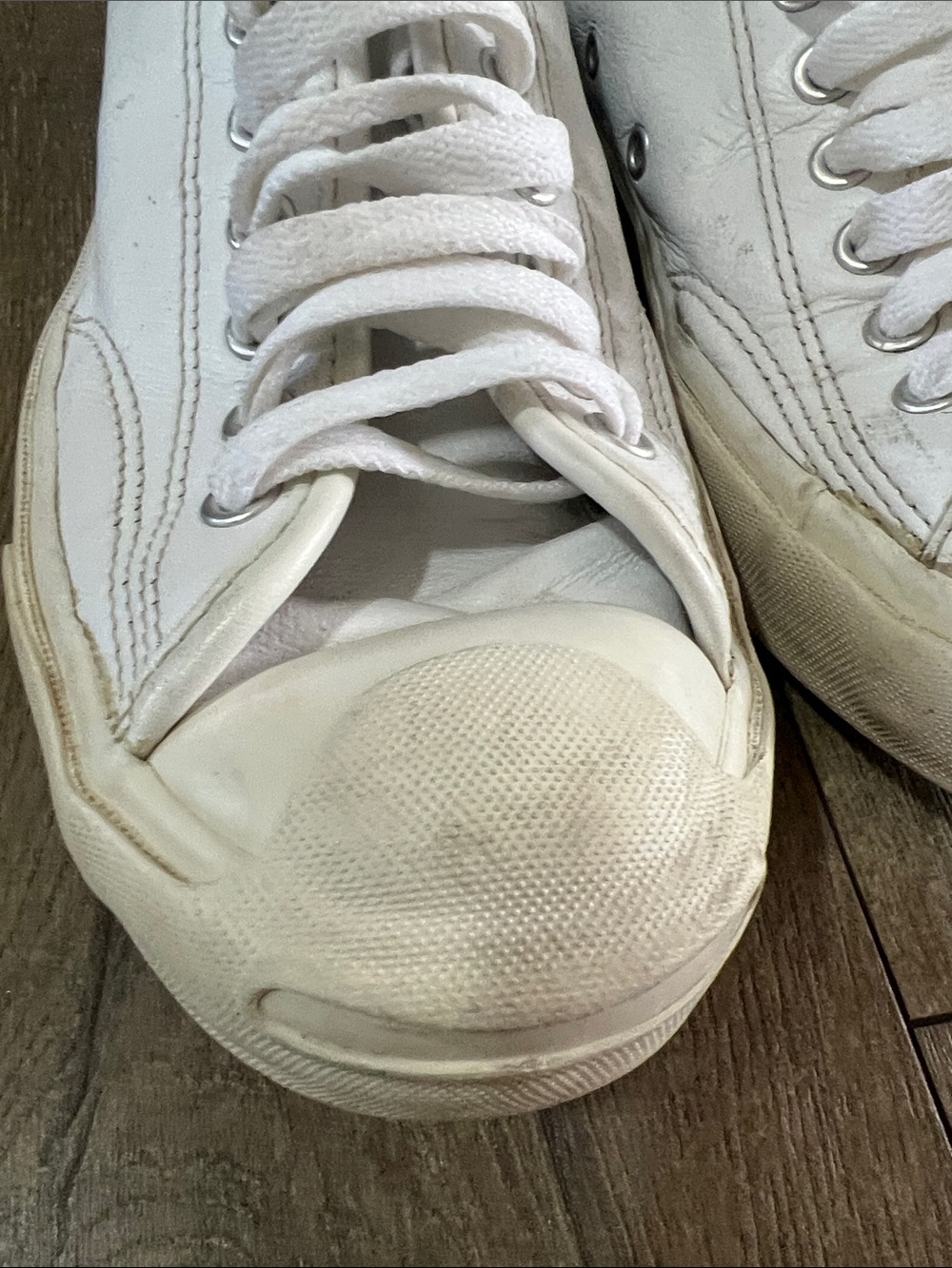 White Low-Top Leather Sneakers - Picture 3 of 7